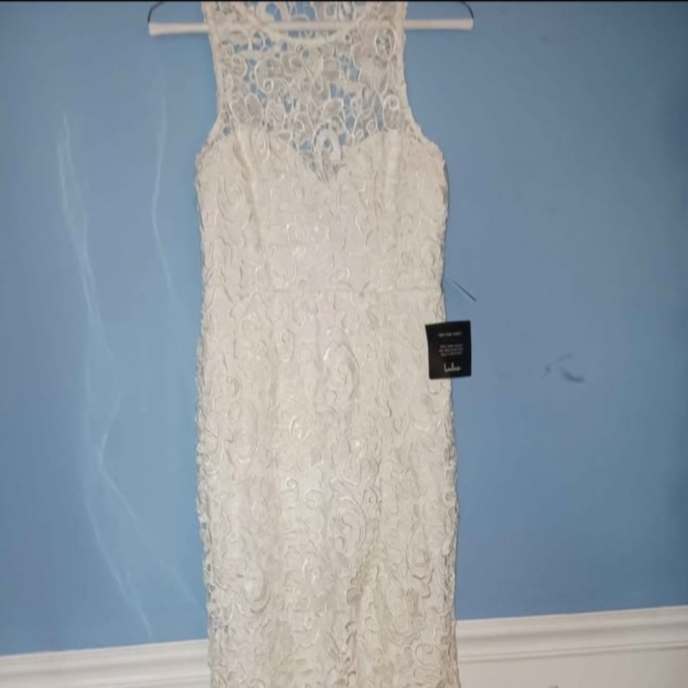 Lace wedding dress Lulu's